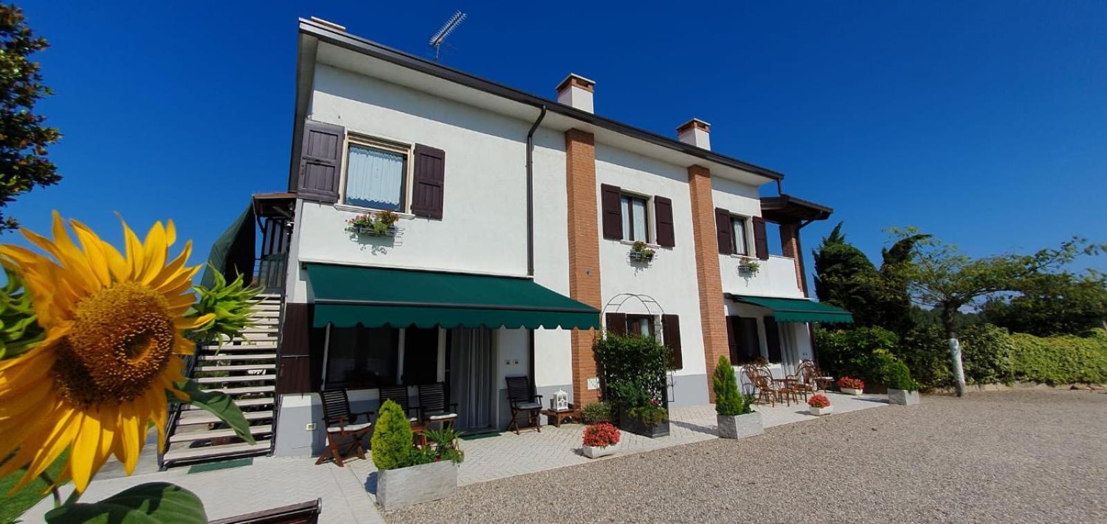 Casacobelli Villa Monzambano Ngoại thất bức ảnh